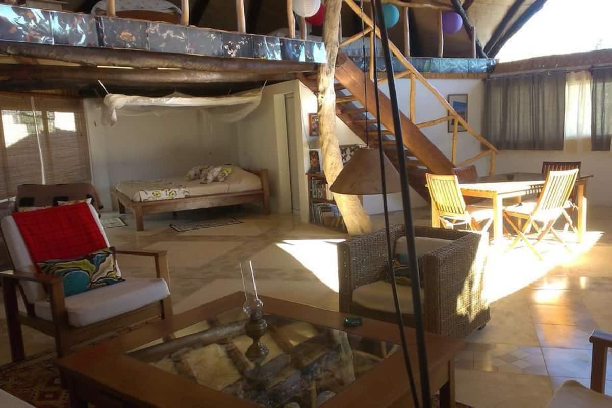 Family Bungalow, Sea View (Hemingway)