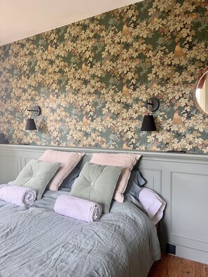 5 Schlafzimmer, Bügeleisen/Bügelbrett, kostenloses WLAN, Bettwäsche