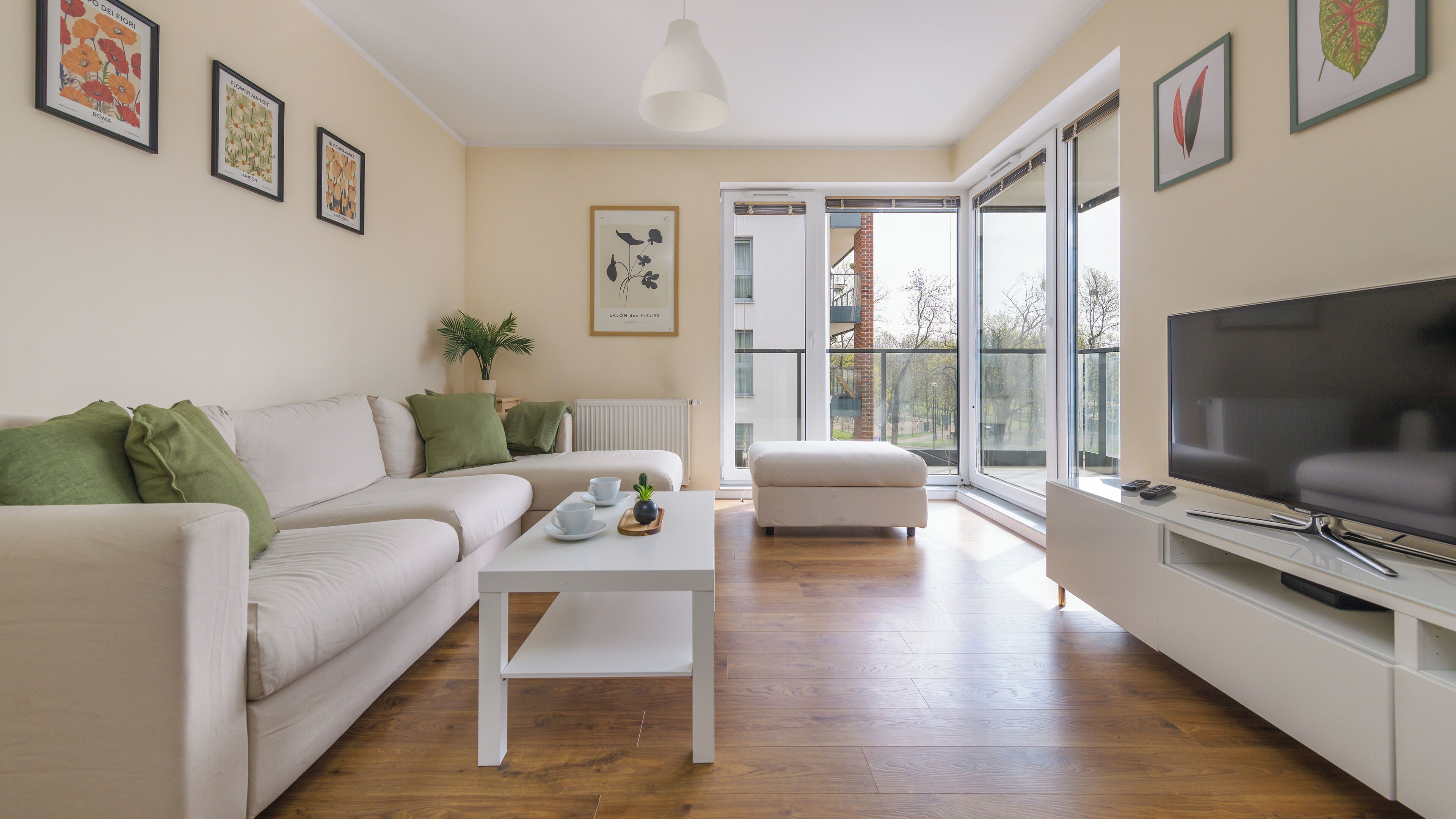 Apartament (241) | Oleskelualue | Taulutelevisio