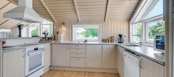 Awesome home in Dannemare with WiFi