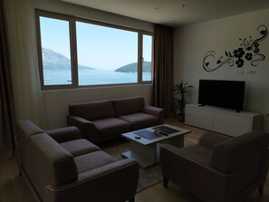 Living area - Wow Hotel Alltime Montenegro Apartments (Budva)