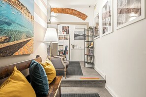 Reception - Canto dei Servi (Florence)