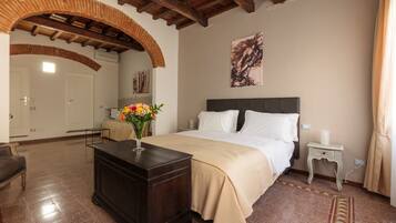 Chambre Deluxe, 1 chambre, vue ville | Coffres-forts dans les chambres, chambres insonorisées