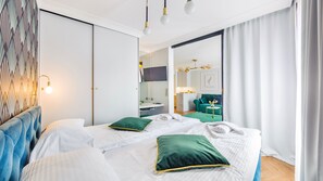 Apartment (124)