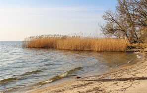 Plage à proximité, pêche sur place
