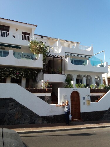 Meerblick unter den Bögen