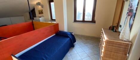 3 chambres, fer et planche Ă repasser, Wi-Fi, literie fournie