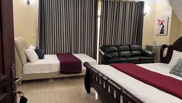 Chambre Standard Double ou avec lits jumeaux, balcon