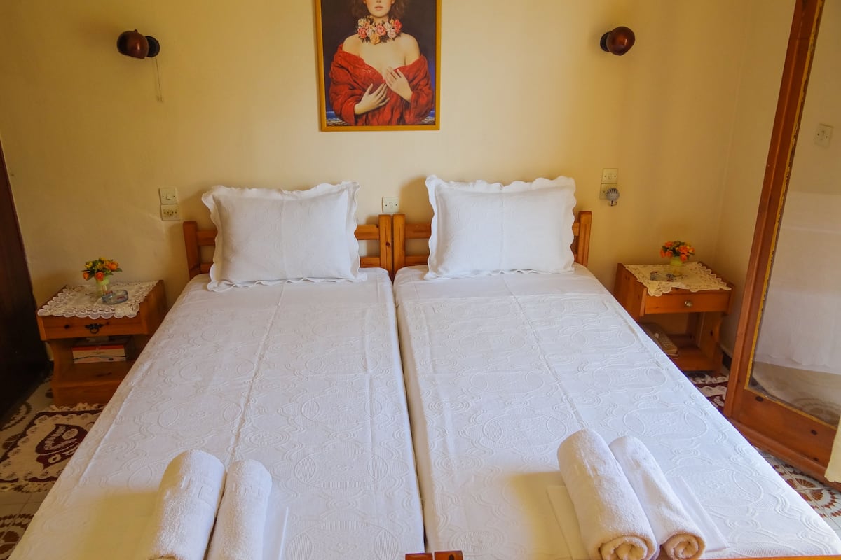 Studio, 2 Single Beds, Sea View