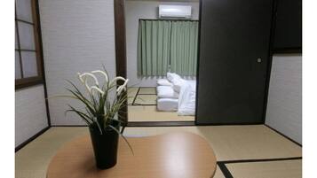 1 bedroom, iron/ironing board, WiFi