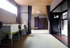 Interior - Osaka Cozy Tatami House 2-storied (Osaka-shi)