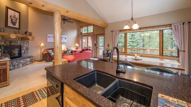 Private kitchen - Big Sky - Pines E4 (Big Sky)