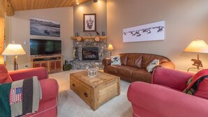 Living area - Big Sky - Pines E4 (Big Sky)