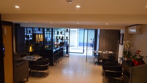 Lobby - The Roomy Hotel Sisli (Istanbul)