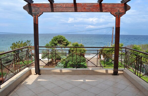 Family Villa, Multiple Beds, Sea View, Beachside | Beach/ocean view - Villa Bella Loukisia (Chalcis)