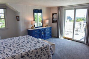 4 bedrooms, iron/ironing board, free WiFi