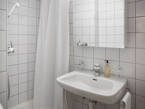 Haartrockner, Handtücher