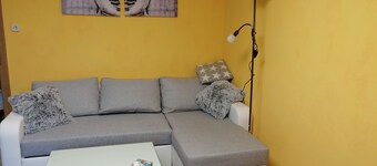 * 60sqm * * Apartment Elsa * directly at the chairlift (about 100m) for lunch