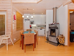 Inside other - Otsopirtti, otso by Interhome (Lieksa)