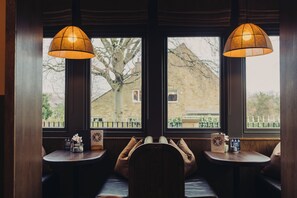 Restaurant - The Wheatley Arms (Ilkley)