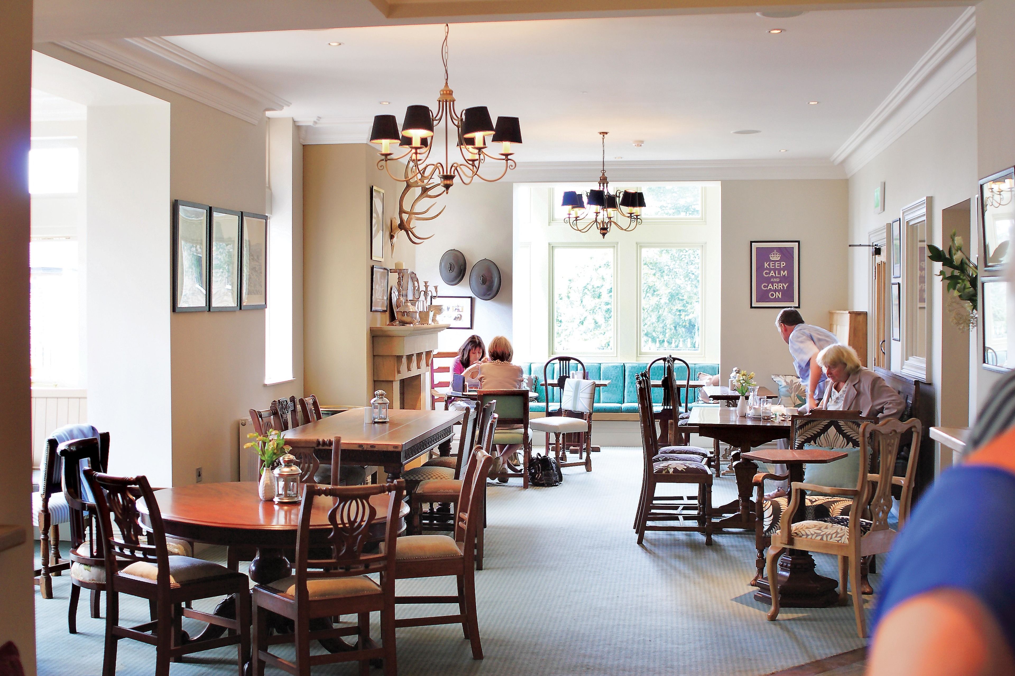 Free daily cooked-to-order breakfast