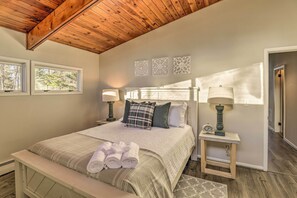 4 Schlafzimmer, Bügeleisen/Bügelbrett, Reisekinderbett, Internetzugang