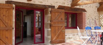 Eco-Friendly Cottage 3 Bedrooms with Garden Near Forest - Family Ideal