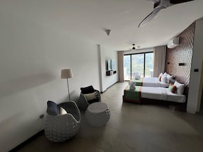 Deluxe Suite | Iron/ironing board, free WiFi, bed sheets - Ella Flower Garden Resort (Ella)