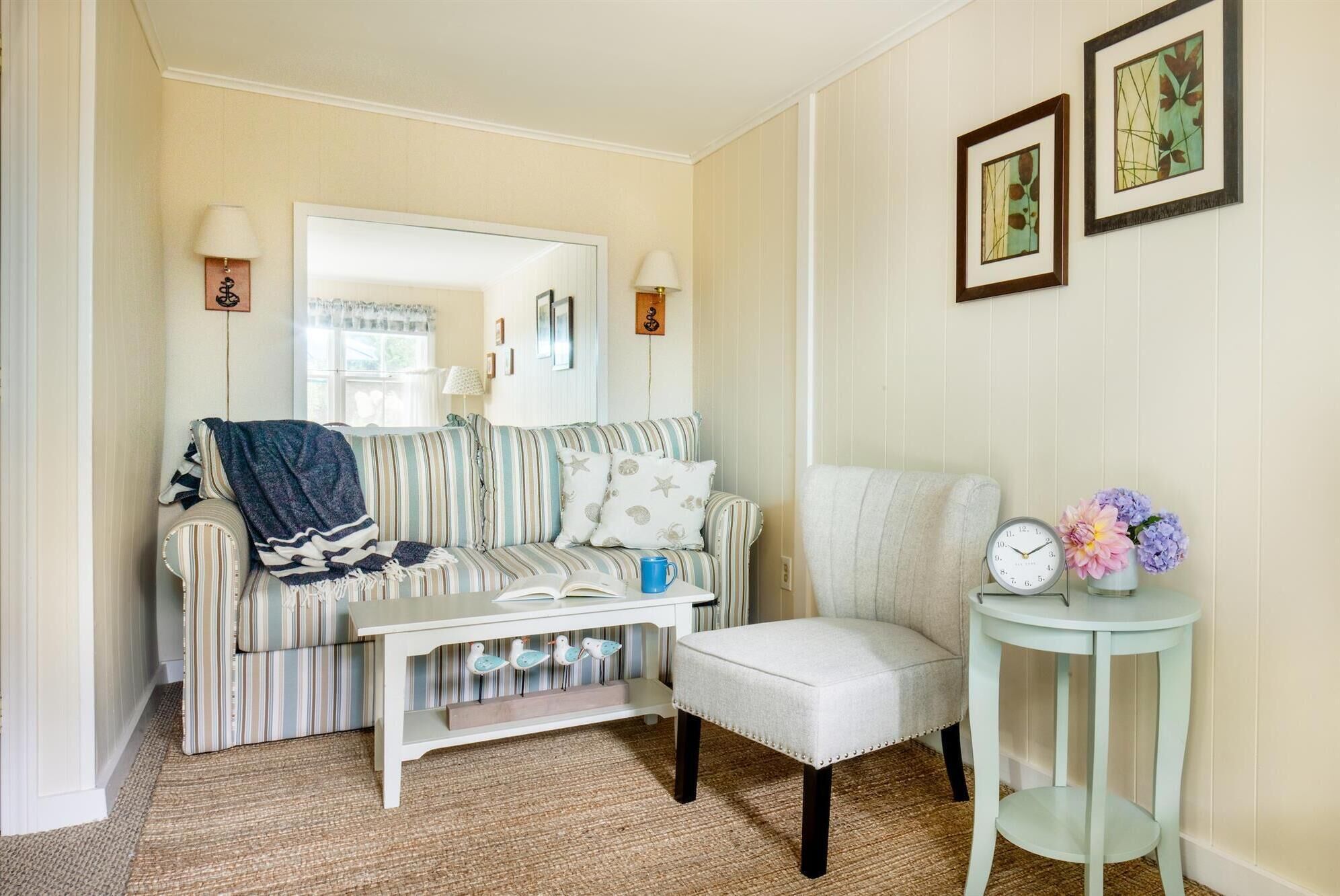 nantucket suite | iron/ironing board, free wifi, bed sheets