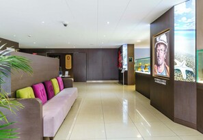 Lobby - roi soleil prestige (Saint-Avold)