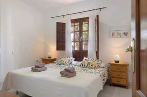 3 Schlafzimmer, Zimmersafe, Bügeleisen/Bügelbrett, kostenloses WLAN