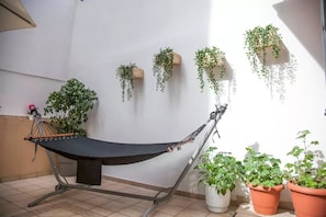 Apartment, 2 Bedrooms | Terrace/patio