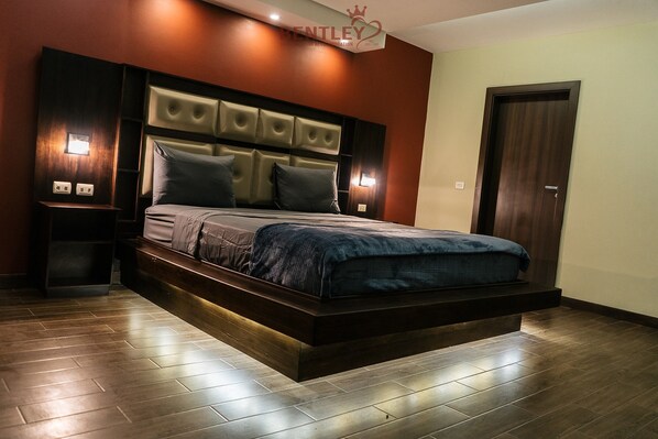 Deluxe Double Room, 1 King Bed