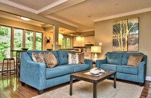Smart TV, fireplace, video games, DVD player