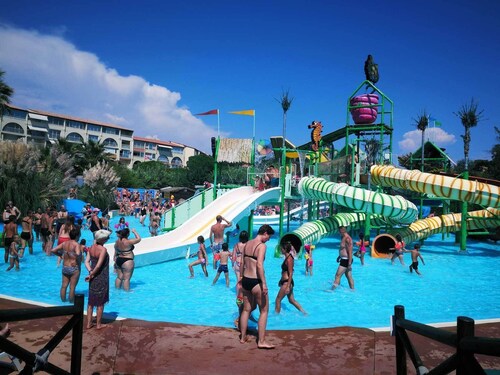 200m plage/parking privé/vue sur mer