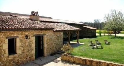 Perigord Bauernhof mit Charakter, Pool und ... 'Mara des Bois '' vor Ort