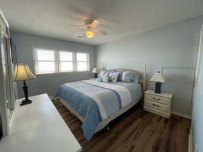6 bedrooms, Internet, bed sheets