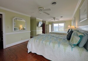 7 bedrooms, internet