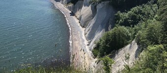 300 m to the white sandy beach, 150 m² living space, 3 bedrooms, 1 living room