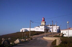 Exterior - Pedra & Cal, a spacious 200 year old village house (Sintra)