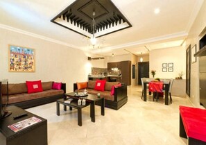 TV - River Palm Residence 2550 (Marrakech)