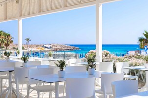 Beach bar