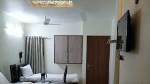 WiFi (free) - Hotel Basera (Ahmedabad)