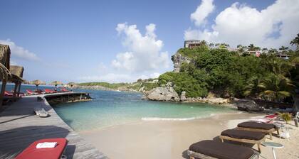 Luxury Villa and Bungalow sea view with pool