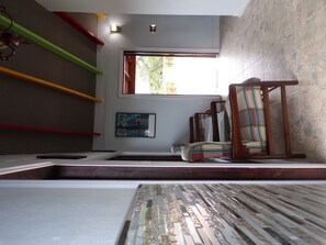 Interior - Minutes away from New Kingston  and some of Kingston's finest nightlife. (Richmond Park)