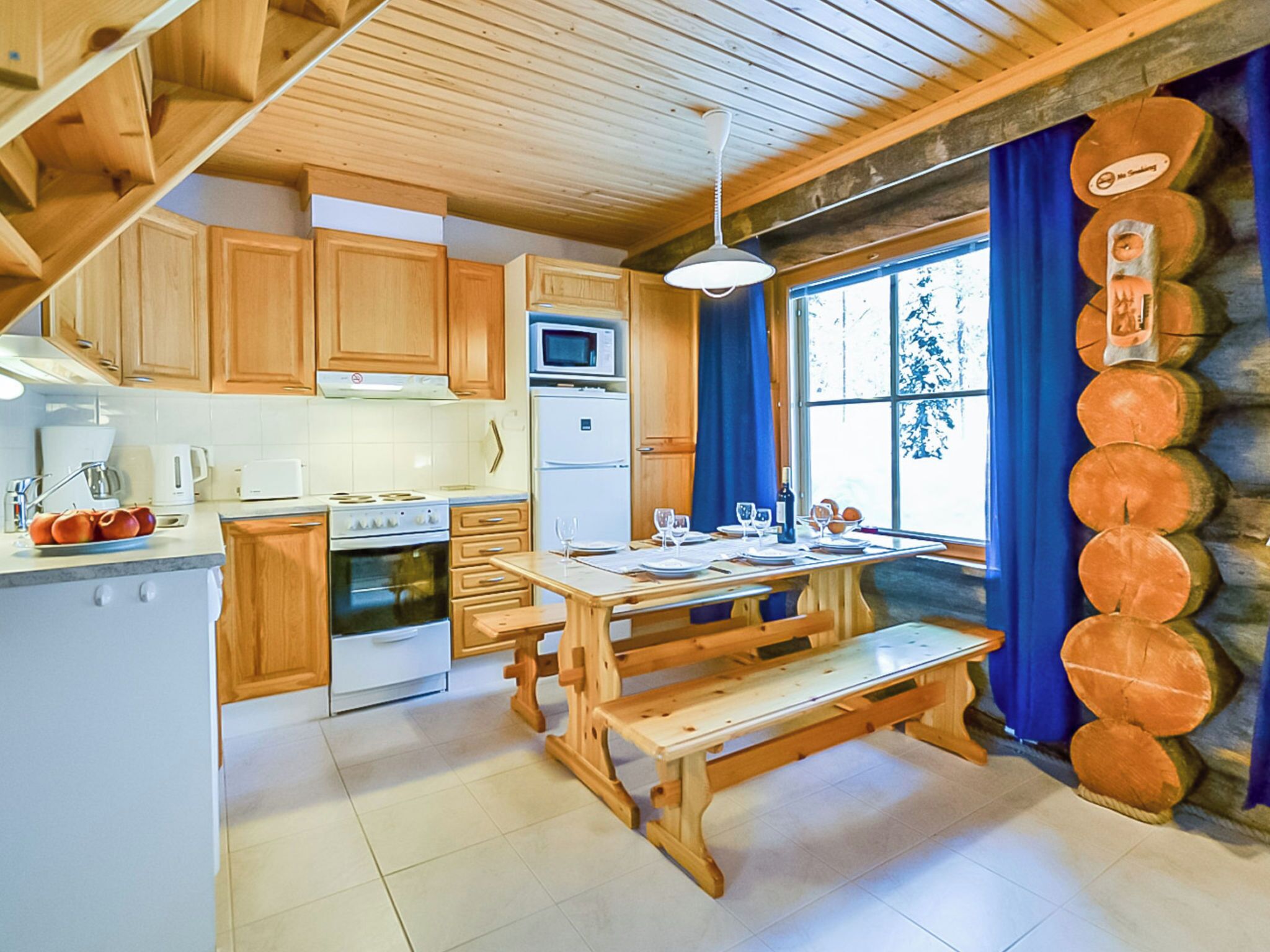 Jääkaappi, mikroaaltouuni, astianpesukone