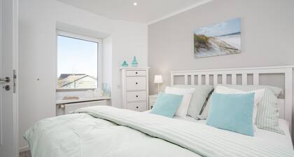 Moderni huoneisto Itämerellä / loma omalla hevosella