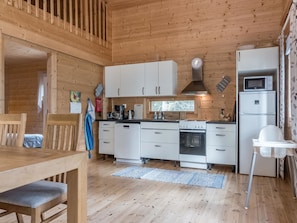 Fridge, microwave, dishwasher, cookware/dishes/utensils - Pursiranta by Interhome (Kajaani)