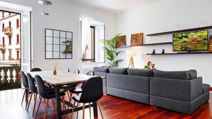 Apartment, 3 Bedrooms | Living area - Luxury 3 Bedrooms Apartment in Brera (Milan)