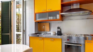 Apartment, 3 Bedrooms | Private kitchen - Luxury 3 Bedrooms Apartment in Brera (Milan)